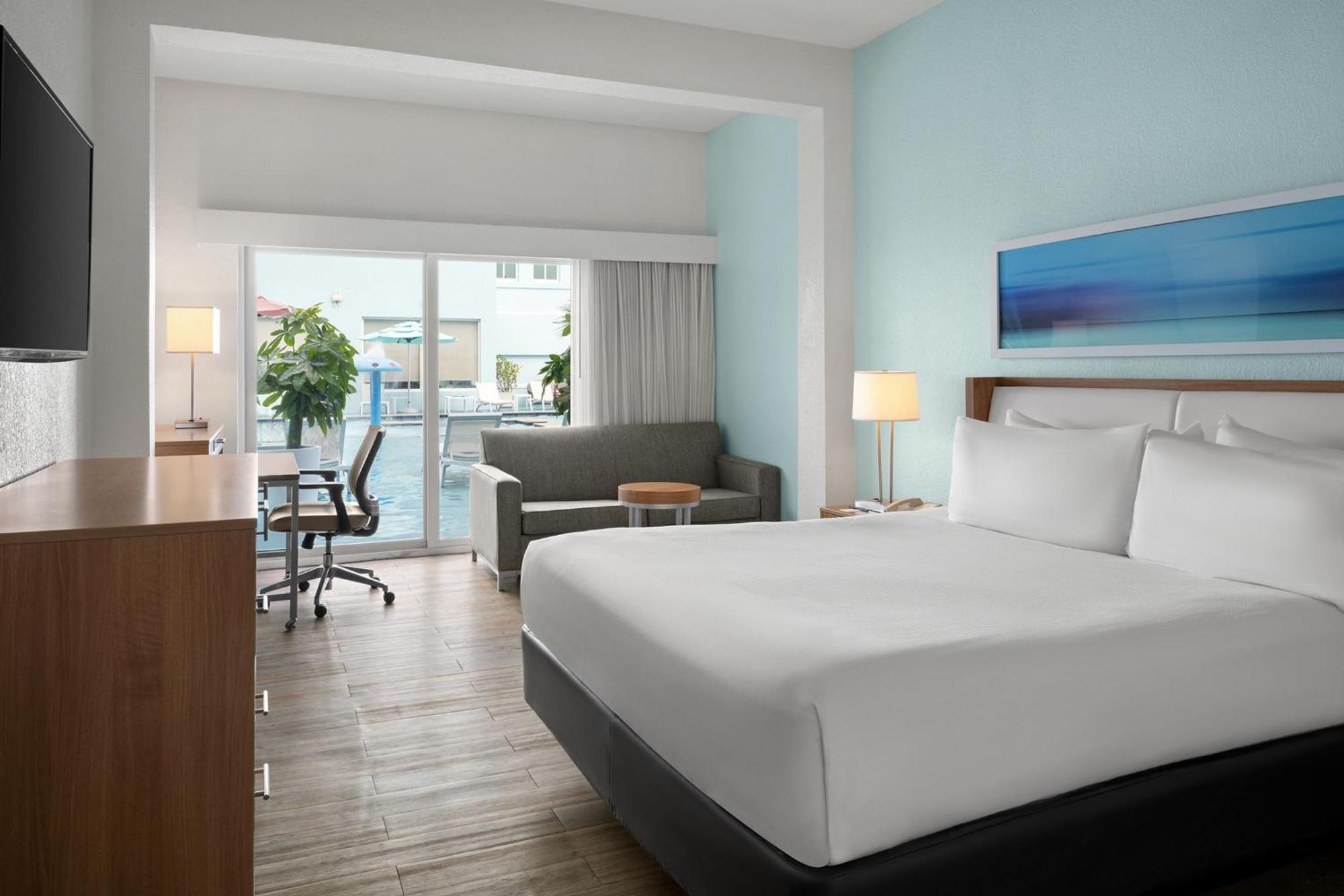 Courtyard By Marriott Nassau Downtown/Junkanoo Beach Zewnętrze zdjęcie