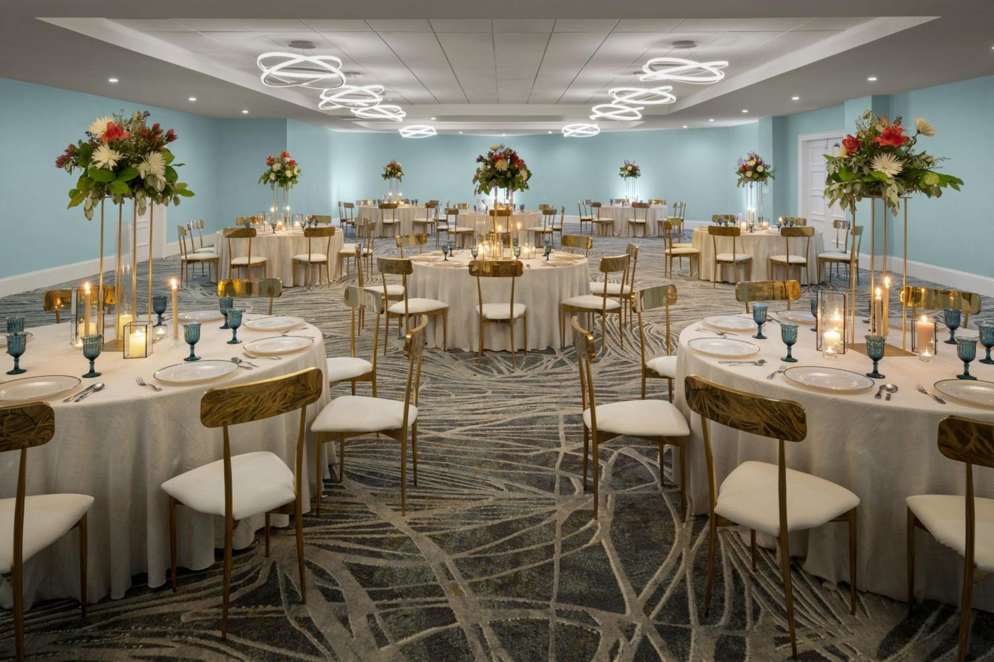 Courtyard By Marriott Nassau Downtown/Junkanoo Beach Zewnętrze zdjęcie