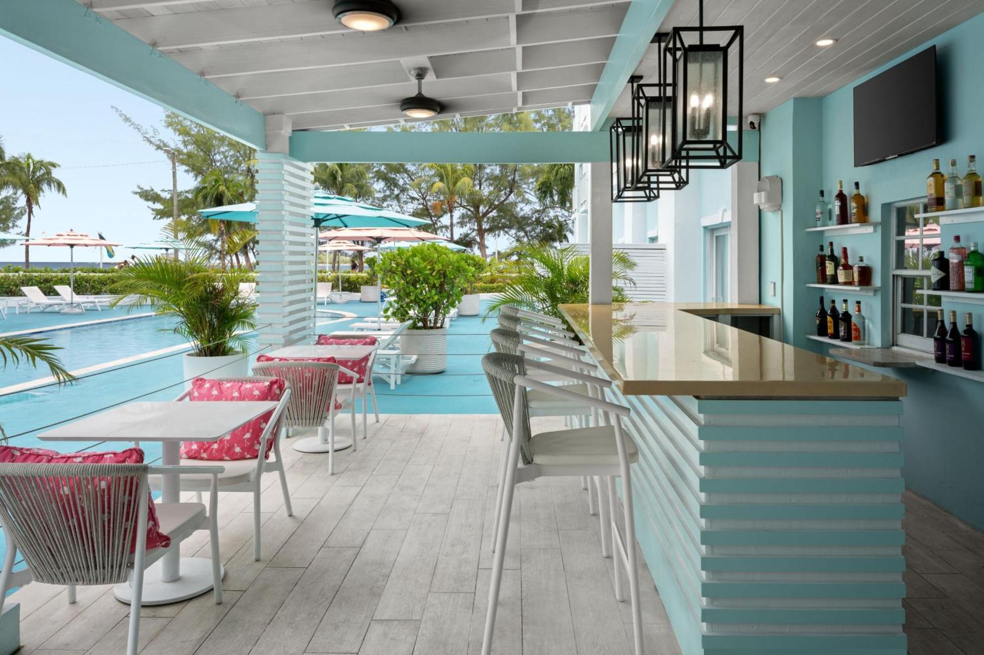 Courtyard By Marriott Nassau Downtown/Junkanoo Beach Zewnętrze zdjęcie