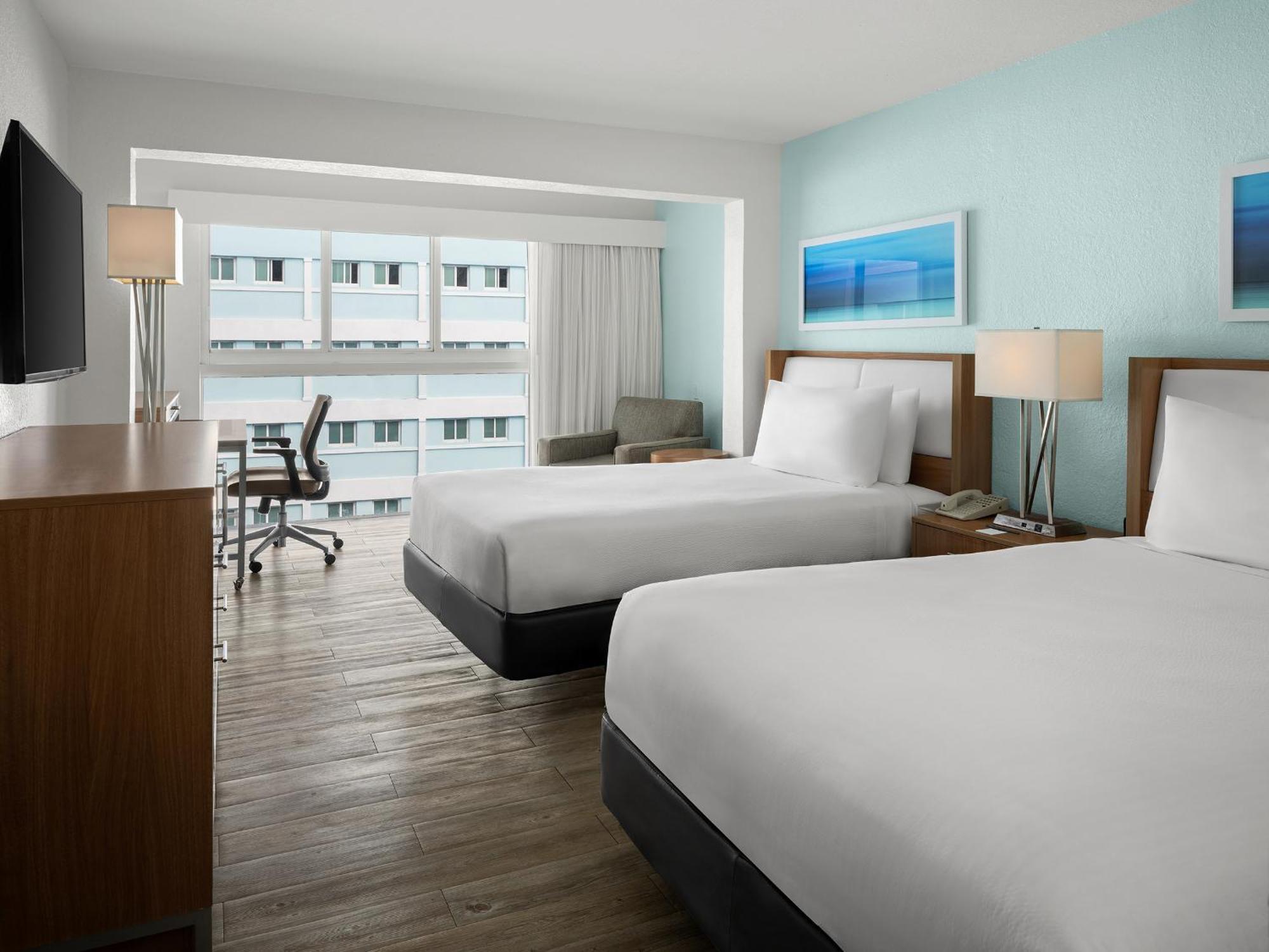 Courtyard By Marriott Nassau Downtown/Junkanoo Beach Zewnętrze zdjęcie